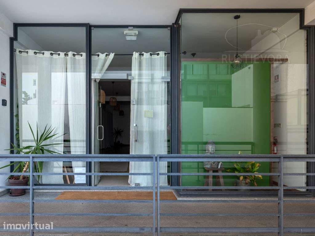 Espaço comercial - Grande imagem: 2/9