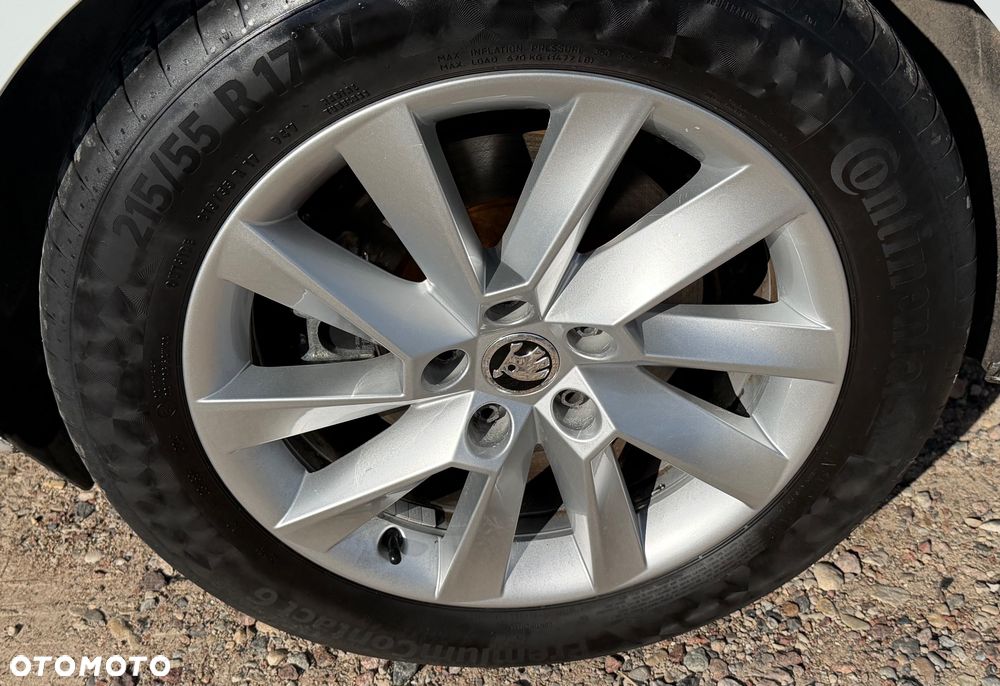 Skoda Superb 1.4 TSI ACT Sportline DSG - 22