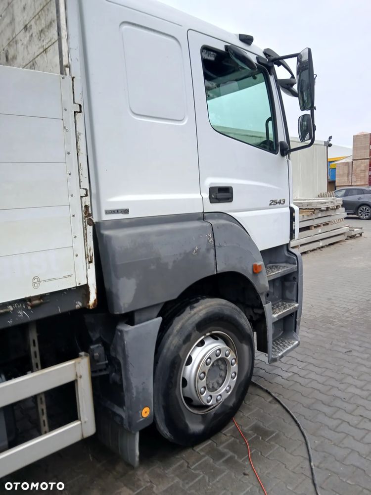 Mercedes-Benz Axor2543L 6x2 - 28