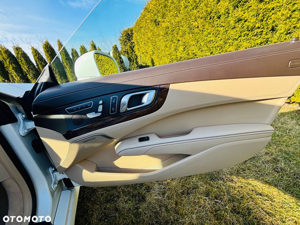 Mercedes-Benz SL 500 7G-TRONIC - 15