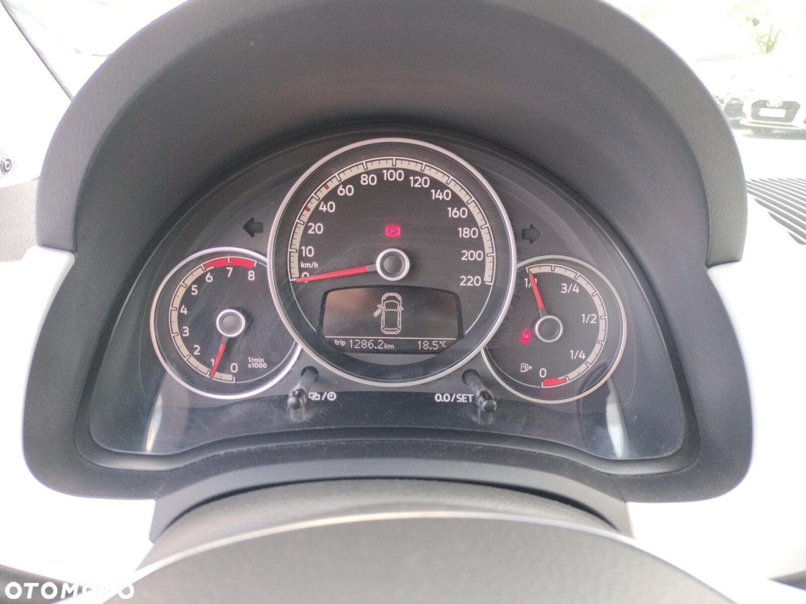 Volkswagen up! - 14