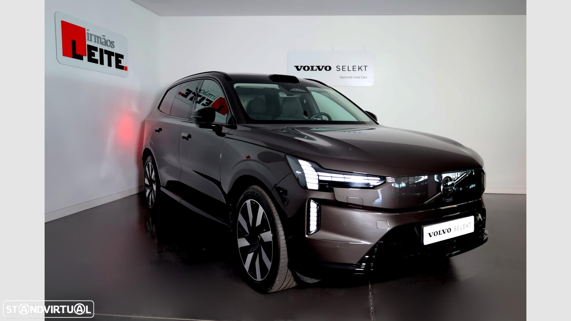 Volvo EX90 111 kWh Twin Motor Plus - 5