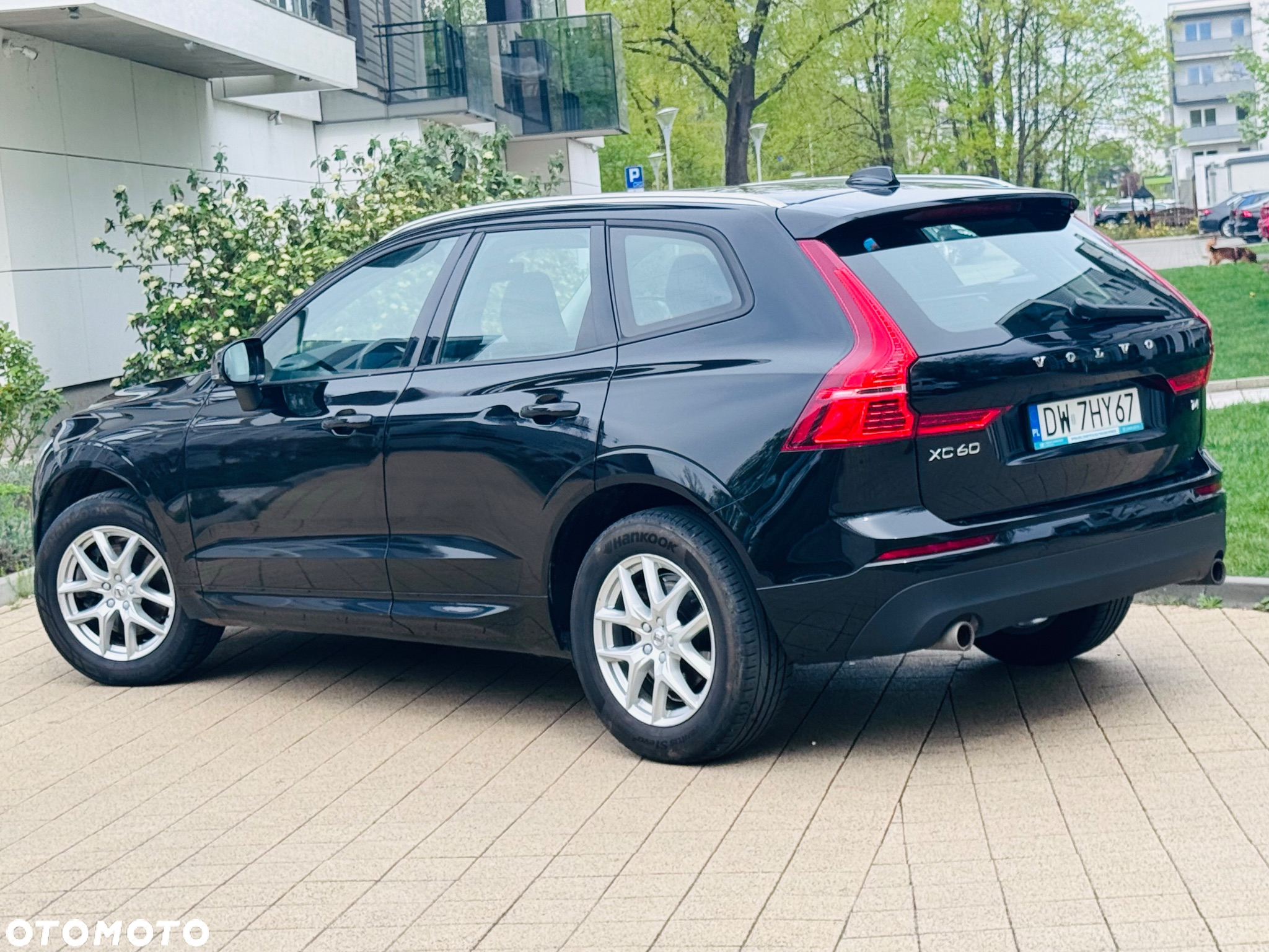 Volvo XC 60 T4 Momentum - 8