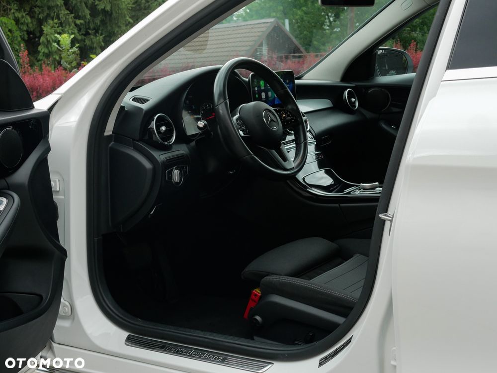 Mercedes-Benz Klasa C 160 9G-TRONIC - 30