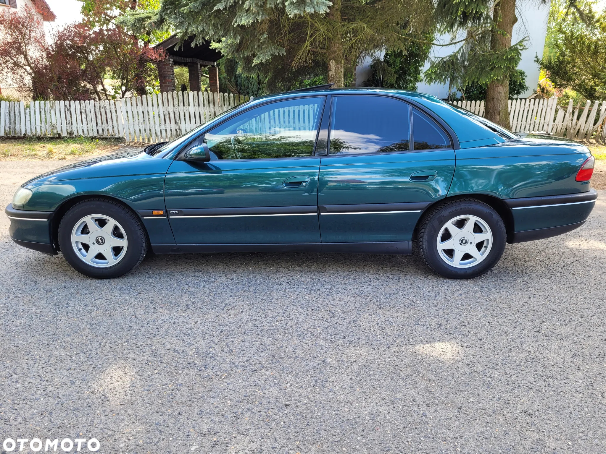 Opel Omega 2.0 CD - 9
