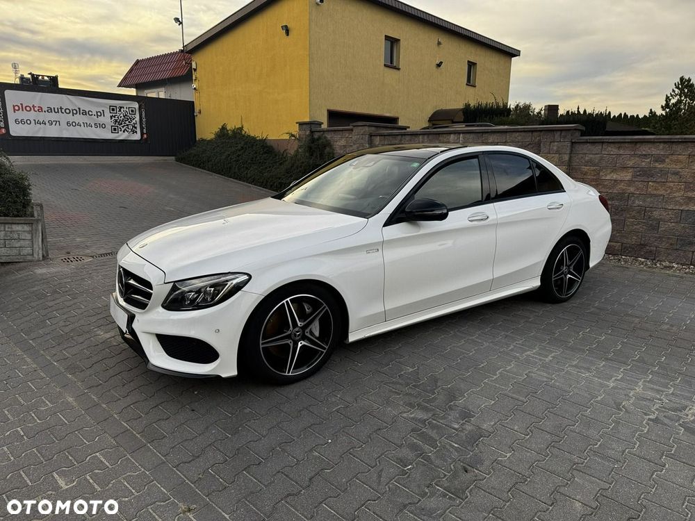 Mercedes-Benz Klasa C 250 d 4Matic 9G-TRONIC AMG Line - 2