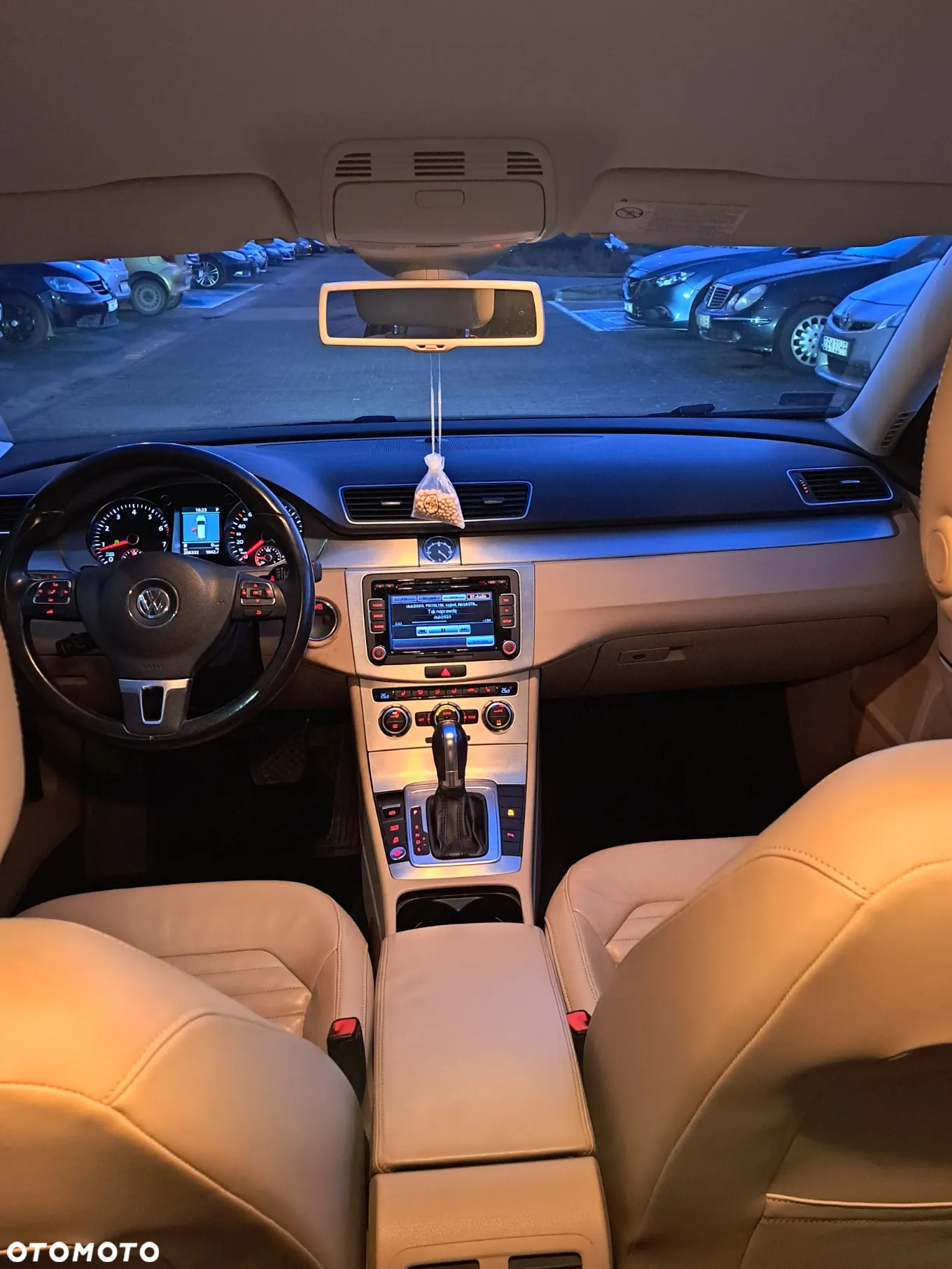 Volkswagen Passat 1.4 TSI BMT Highline DSG - 10