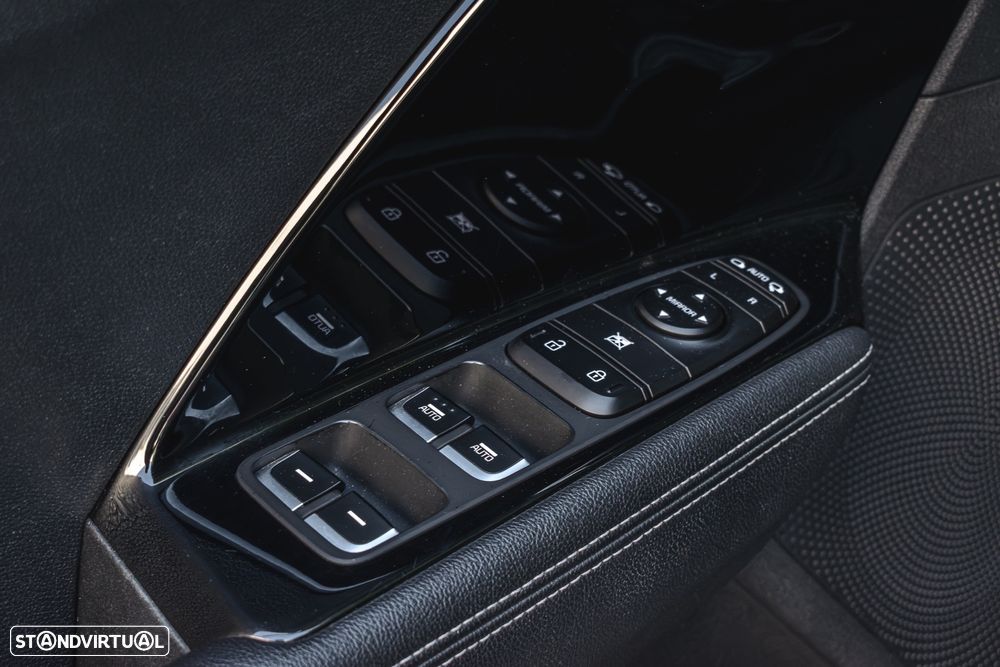 Kia Niro 1.6 GDi PHEV Tech - 14