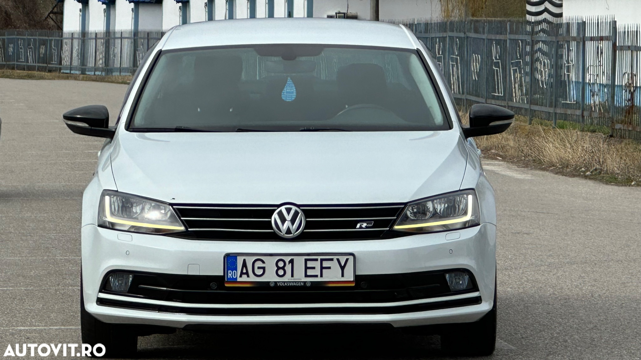 Volkswagen Jetta 2.0 TDI DSG Highline - 33