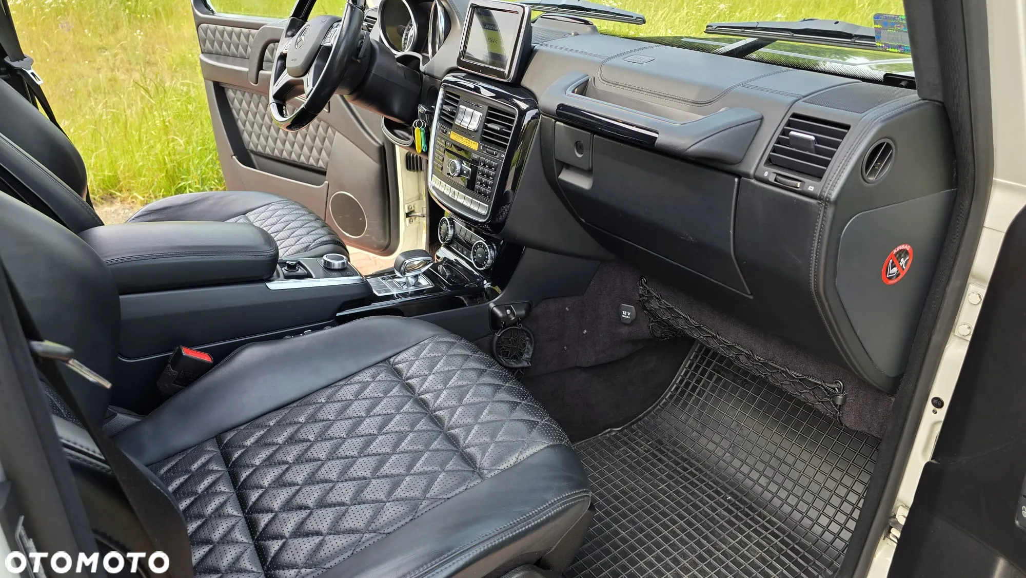 Mercedes-Benz Klasa G 63 AMG AMG SPEEDSHIFT 7G-TRONIC - 24