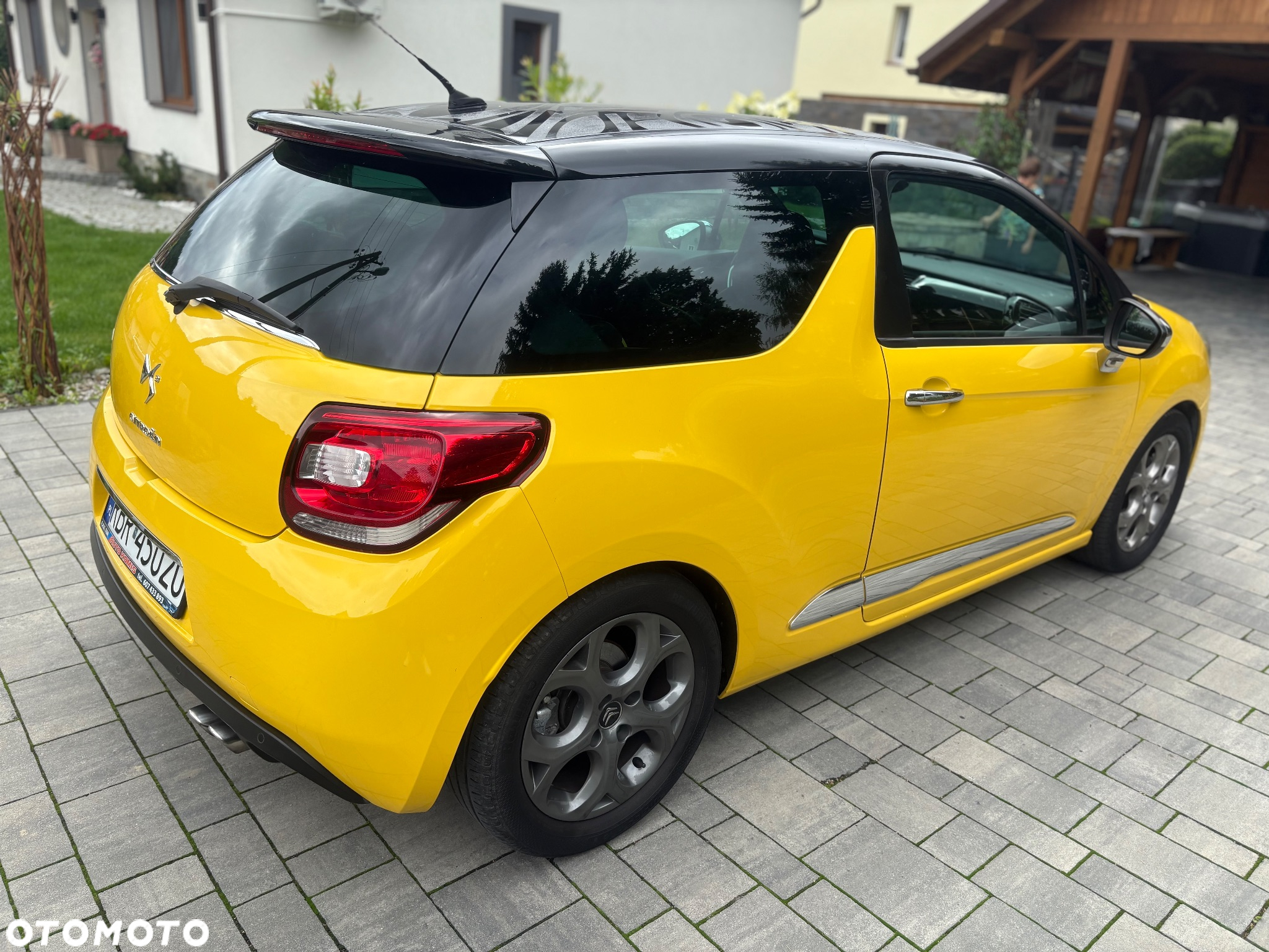 Citroën DS3 THP 155 Ultra-Prestige - 10