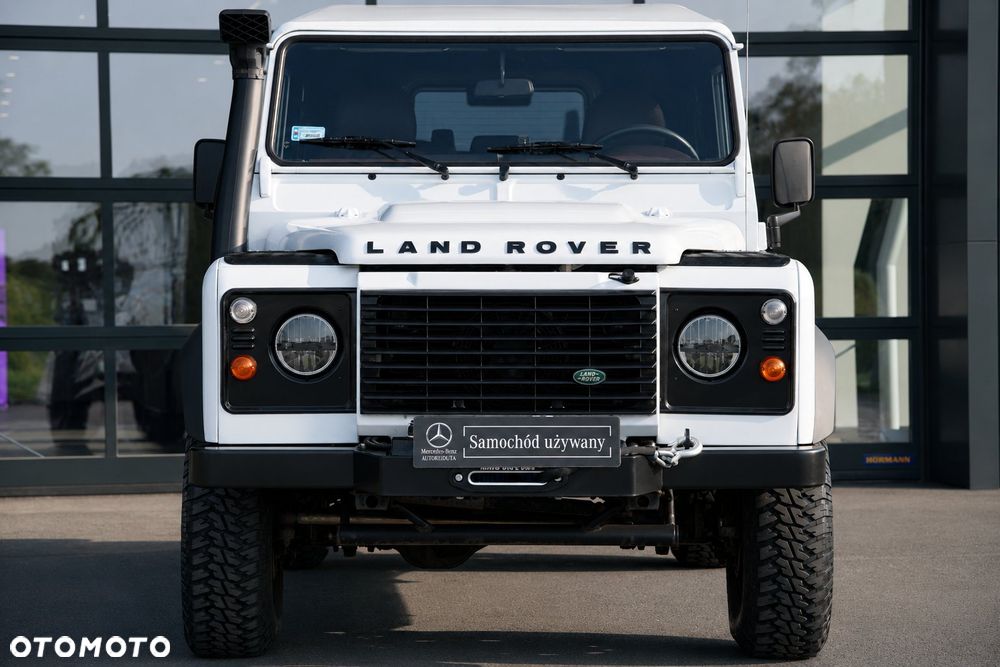 Land Rover Defender 2.4 TD4 SE - 8