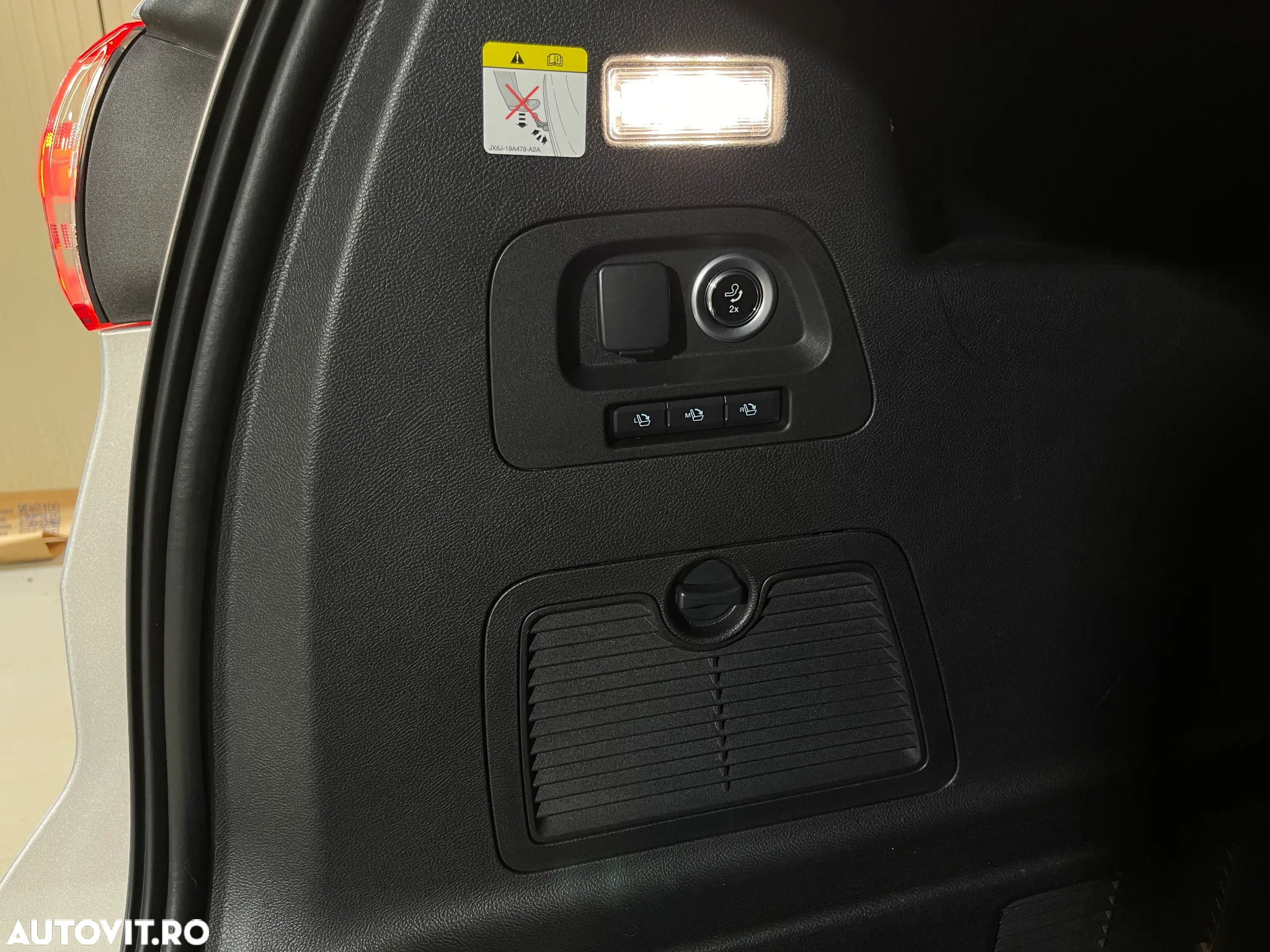 Ford S-Max 2.0 TDCi Powershift Titanium - 30