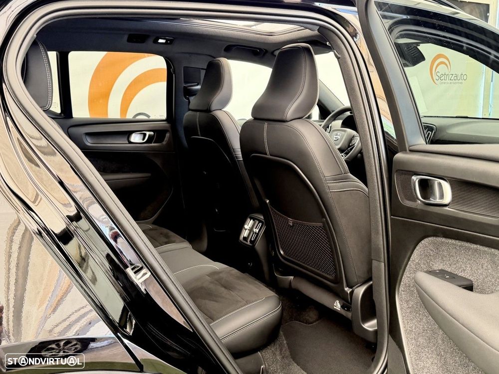 Volvo XC 40 Recharge Twin Ultimate - 11