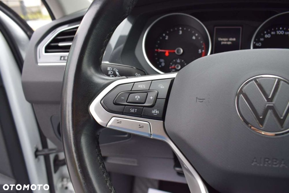 Volkswagen Tiguan - 28