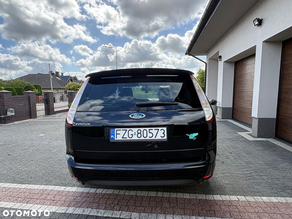 Ford Focus 1.8 Ghia - 6
