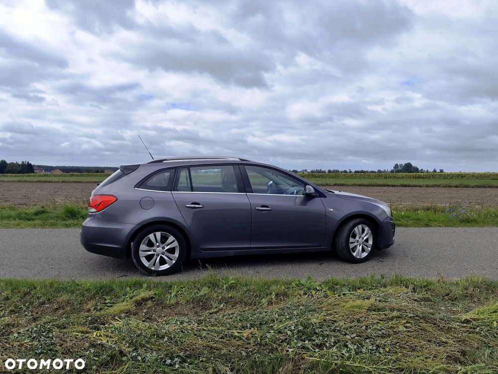 Chevrolet Cruze 1.7 D LT+ - 6