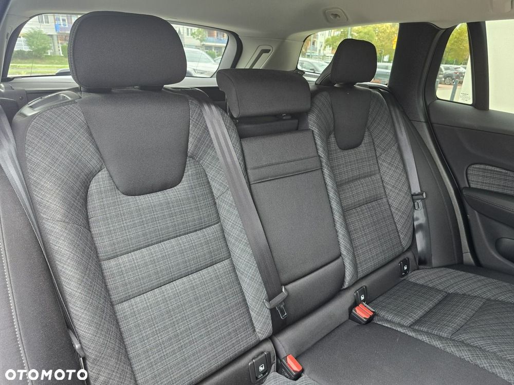 Volvo V60 B4 B Core - 12