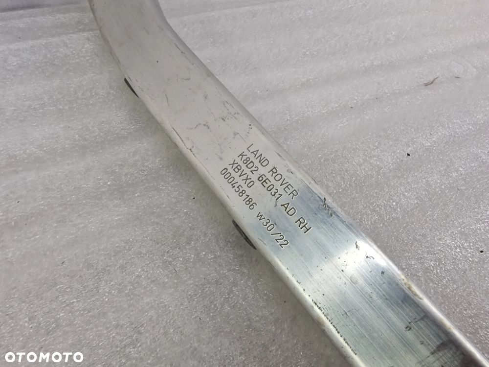 RANGE ROVER EVOQUE II L551 19- LEWY / PRAWY WSPORNIK BELKI / OSŁONY POD SILNIK , NR K8D26E031BD / K8D26E031AD , NR AUKCJI SZ22 - 17