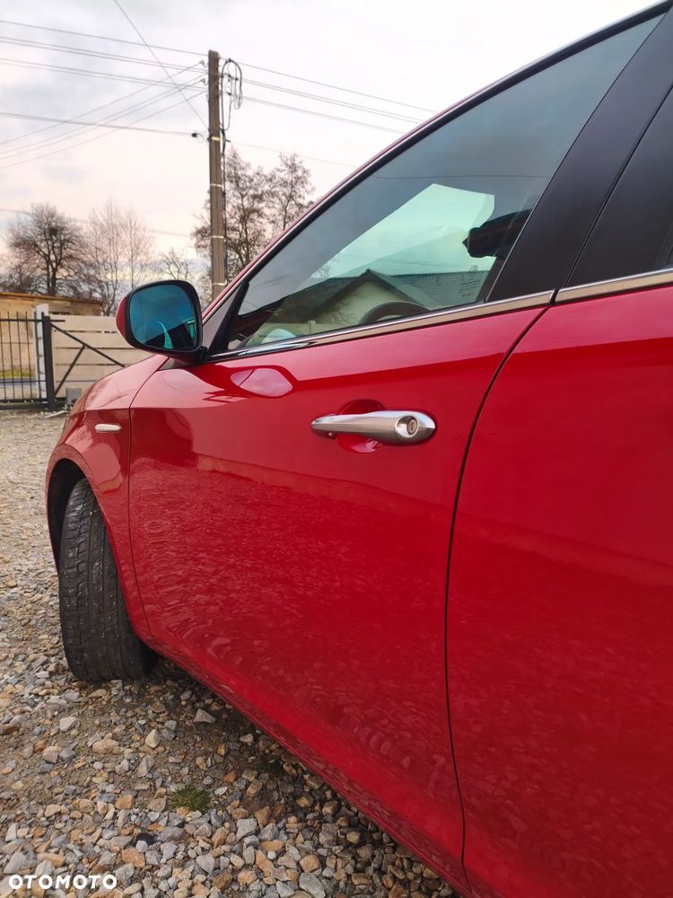 Alfa Romeo Giulietta 1.4 TB 16V Turismo - 4