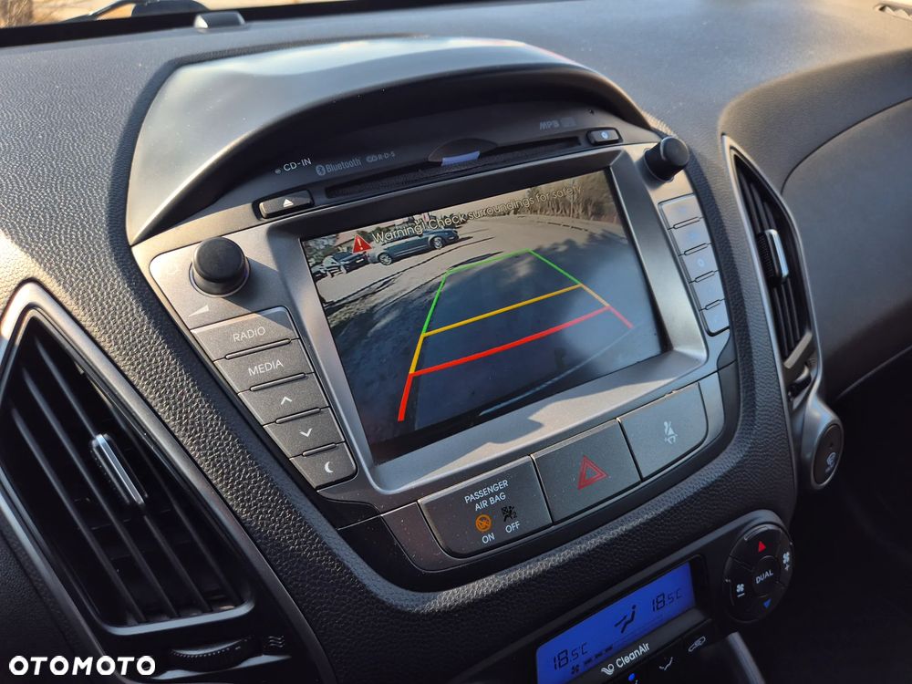 Hyundai ix35 2.0 CRDi 4WD Automatik Premium - 36