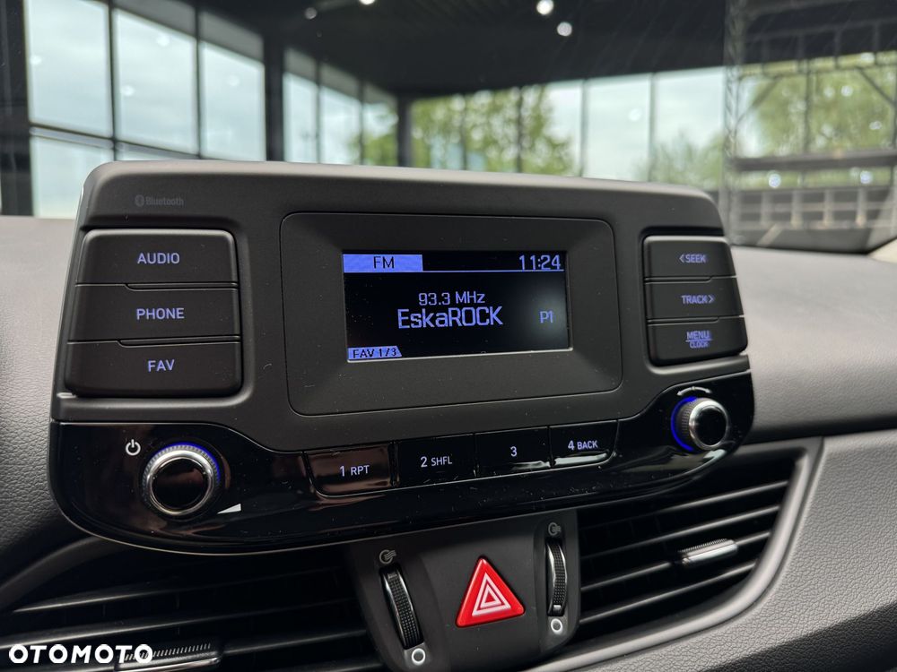 Hyundai i30 1.5 DPI Classic + - 35