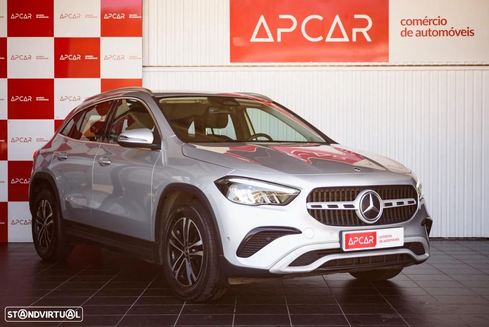 Mercedes-Benz GLA 180 d Style - 2