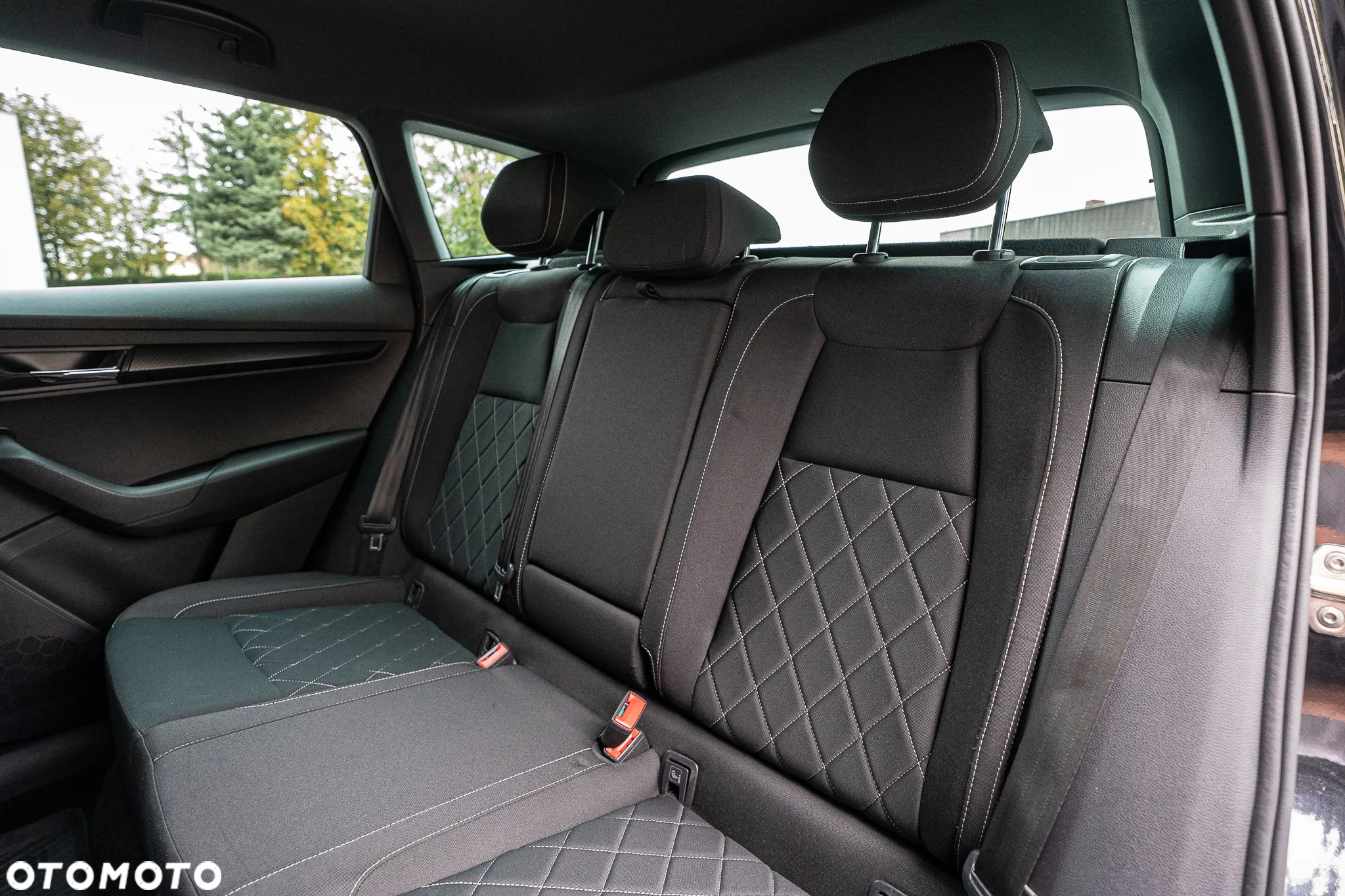 Skoda Karoq 2.0 TSI 4x4 Sportline DSG - 31