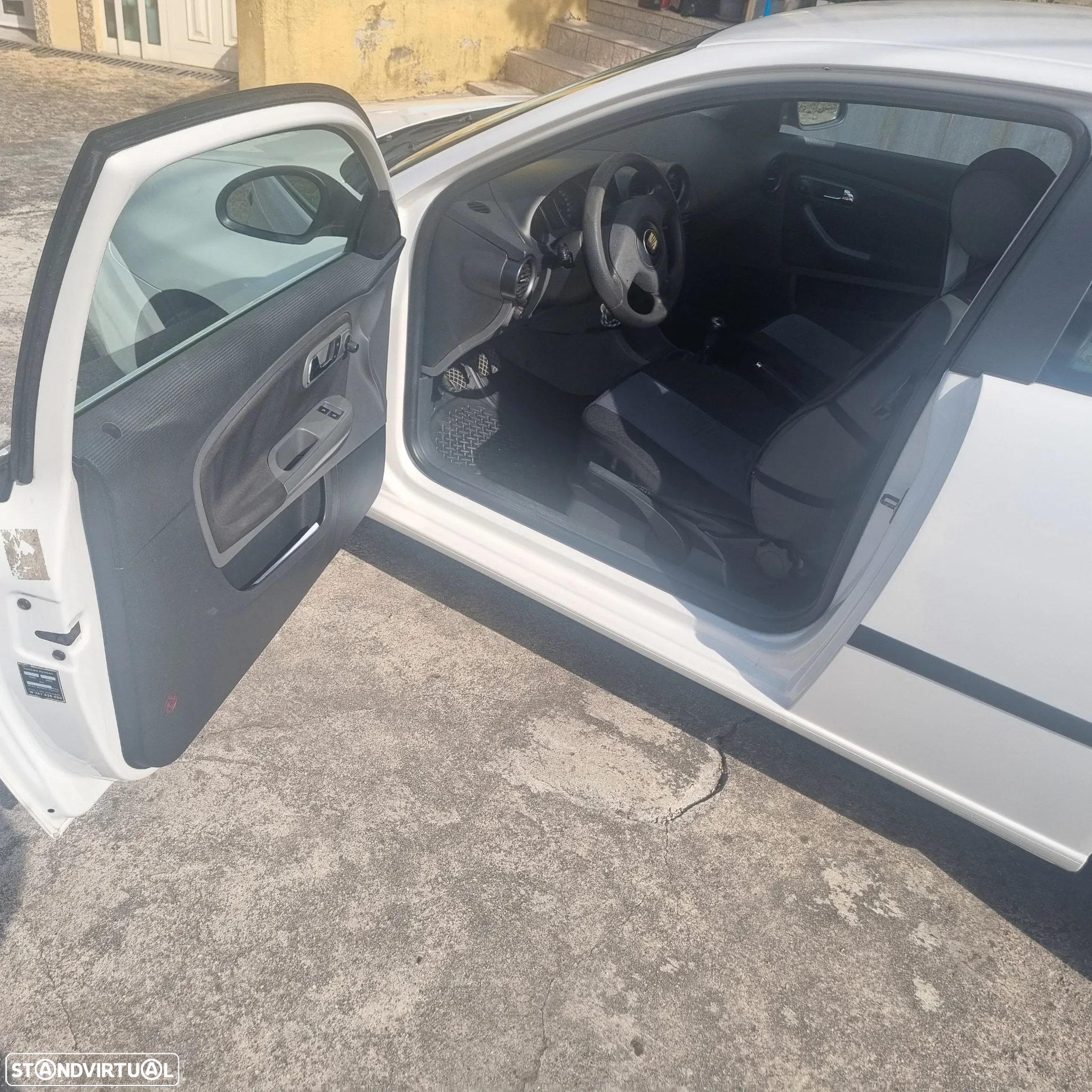 SEAT Ibiza 1.4 TDi Reference - 24