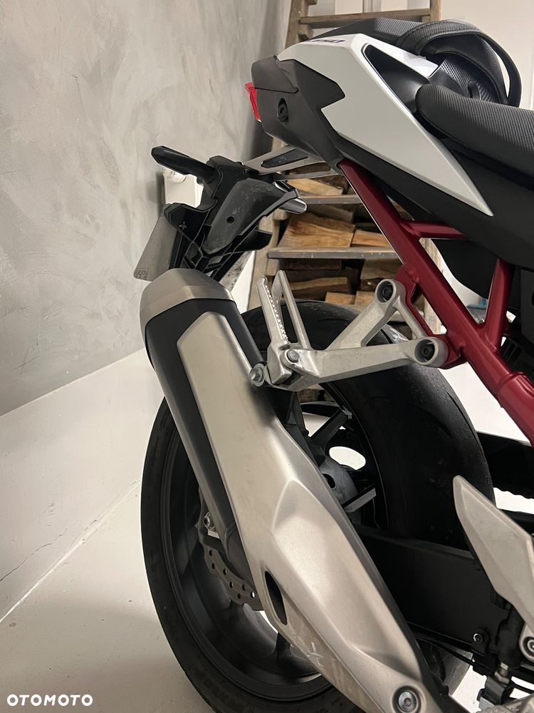 Honda Hornet - 6