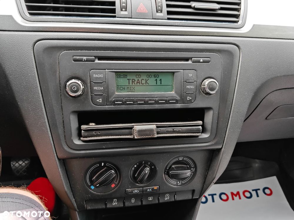 Skoda RAPID 1.6 TDI DPF Ambition Max - 29