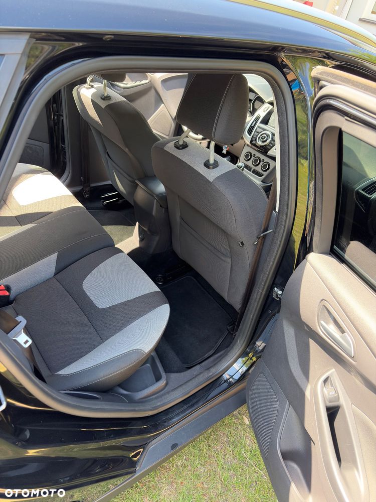 Ford Focus 1.0 EcoBoost Trend - 18