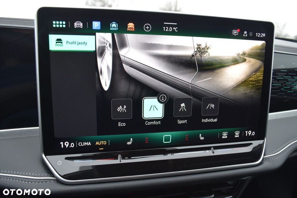 Volkswagen Passat Variant - 19