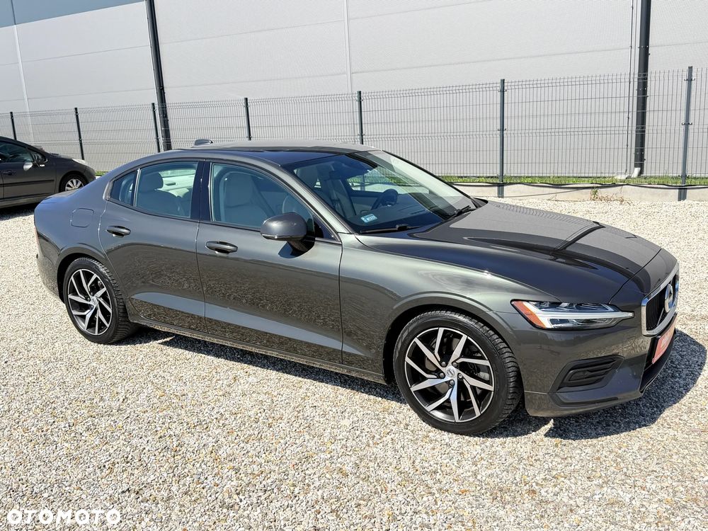 Volvo S60 T6 AWD Momentum Pro - 1