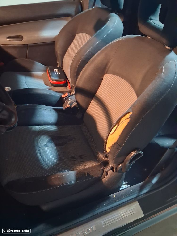 Peugeot 206 CC 1.6 - 15