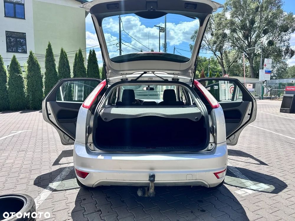 Ford Focus - 18