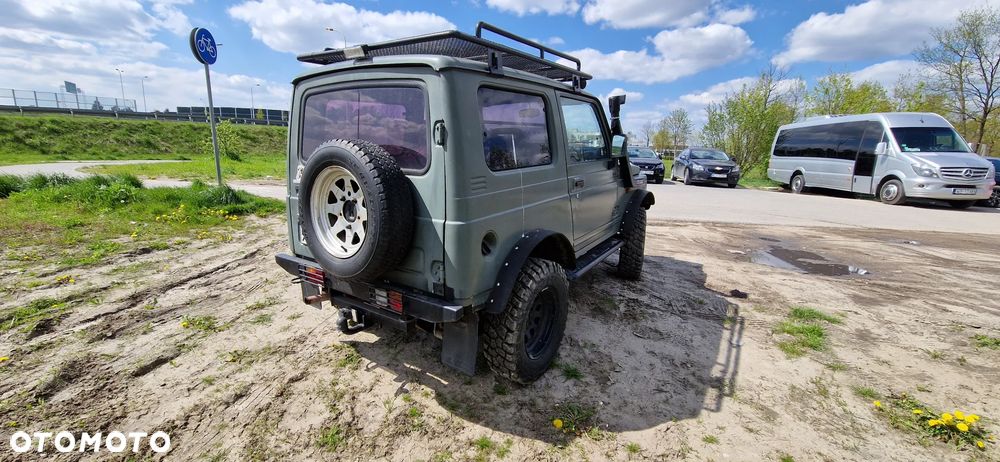 Suzuki Samurai - 3