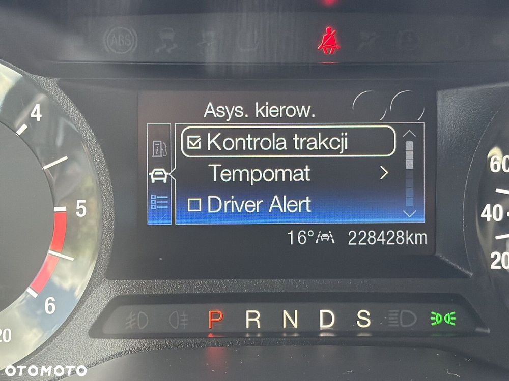 Ford Mondeo - 29