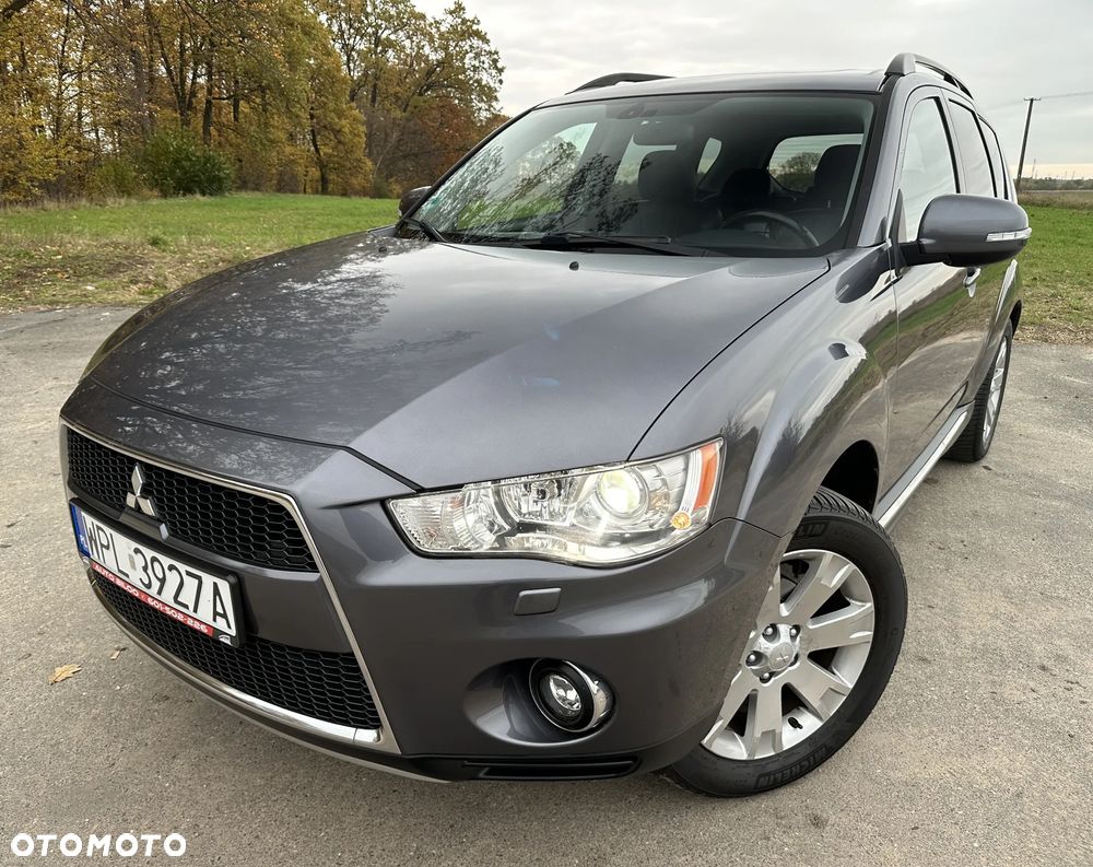Mitsubishi Outlander 2.0 Intense + 2WD EU5 CVT - 2
