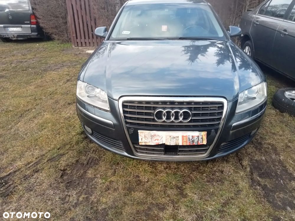 Audi-A8-D3-Lift-2005r.-Maska-LZ7R - 1