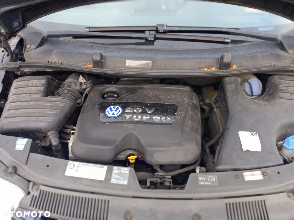 Volkswagen Sharan 1.8 5V Turbo Trendline - 13