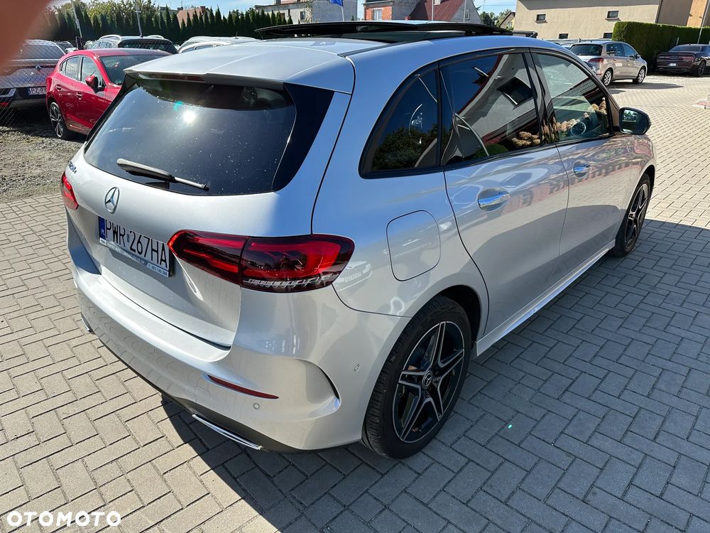 Mercedes-Benz B-Class 2022 photo 3