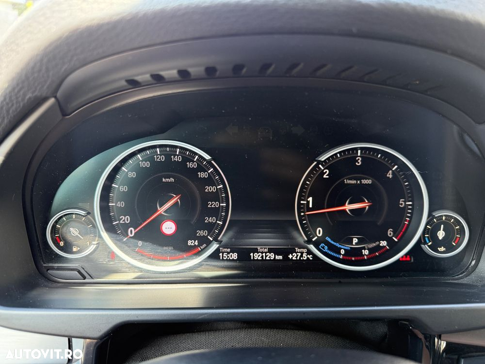BMW X5 xDrive30d - 12