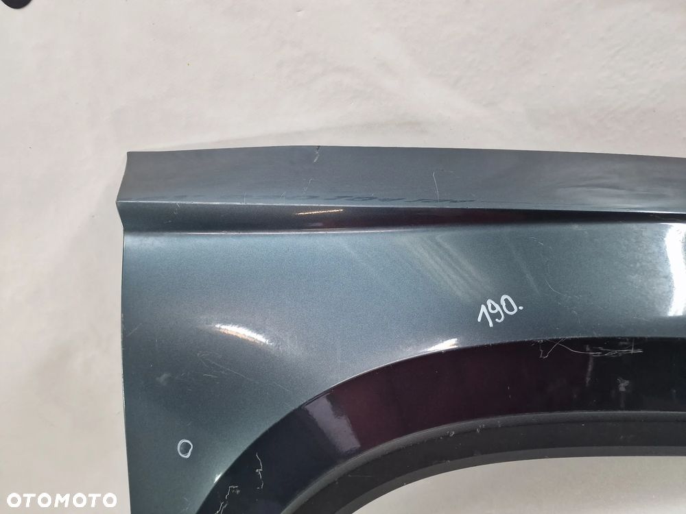SEAT ATECA 575 PRAWY BŁOTNIK PRZEDNI PRZÓD , NR 575821106A , NR AUKCJI BŁ190 - 5