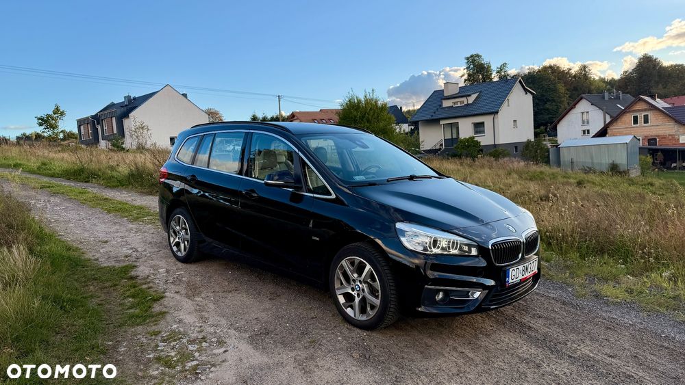 BMW Seria 2 218d Luxury Line - 3