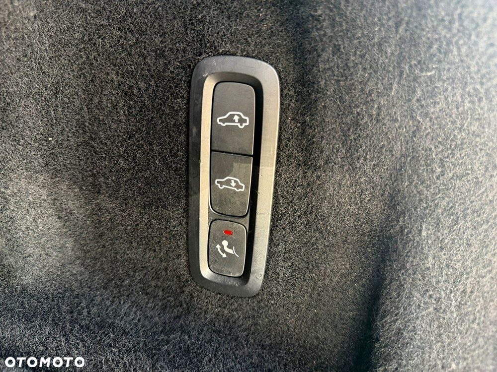 Volvo XC 60 - 31