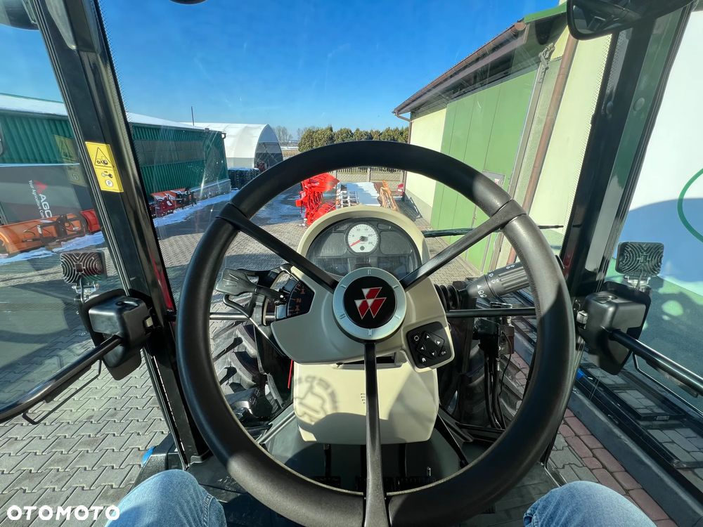 Massey Ferguson 5710 SL - 25
