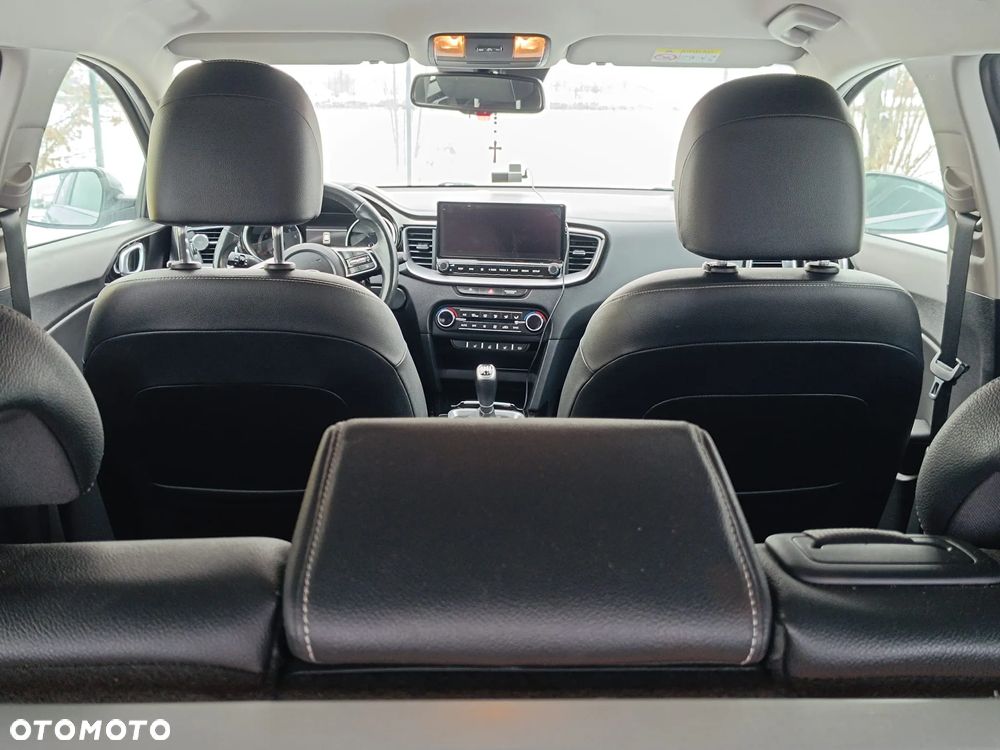 Kia Ceed 1.5 T-GDI Business Line - 13