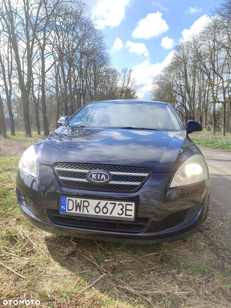 Kia Ceed 1.4 Comfort + - 2