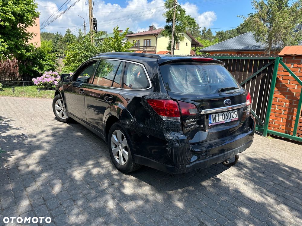 Subaru Legacy - 10